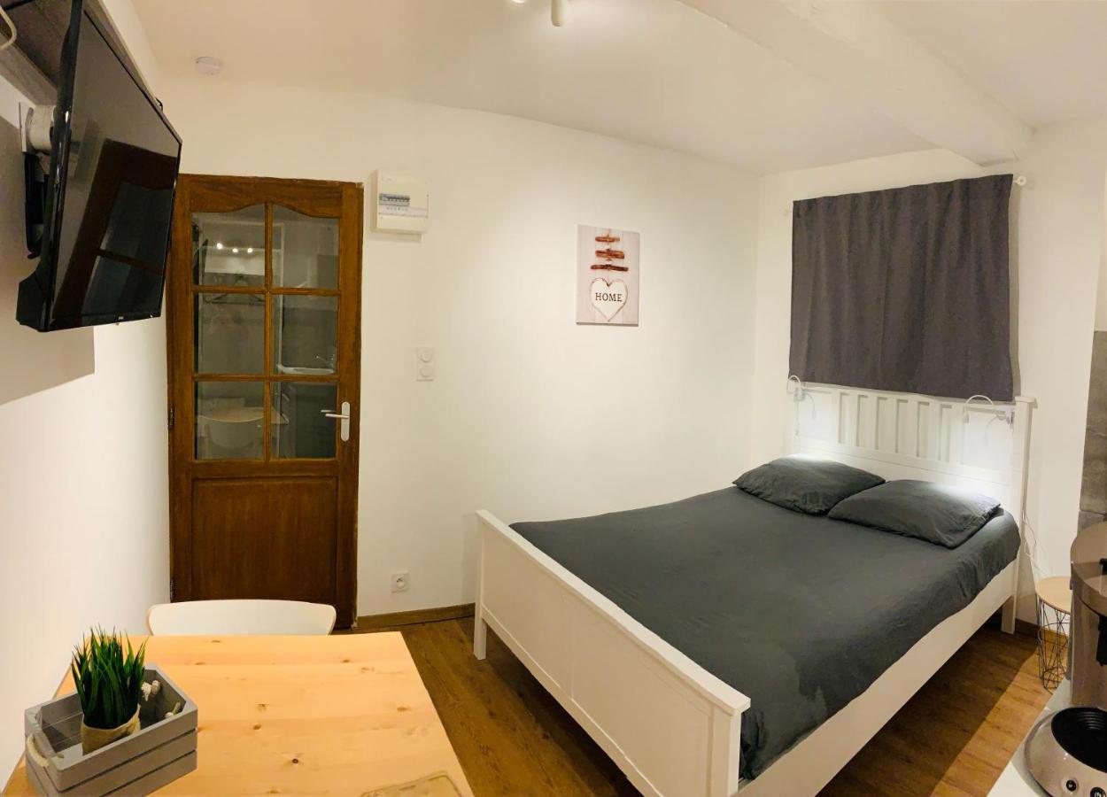 Mazzarin Studio Aix-en-Provence Bagian luar foto
