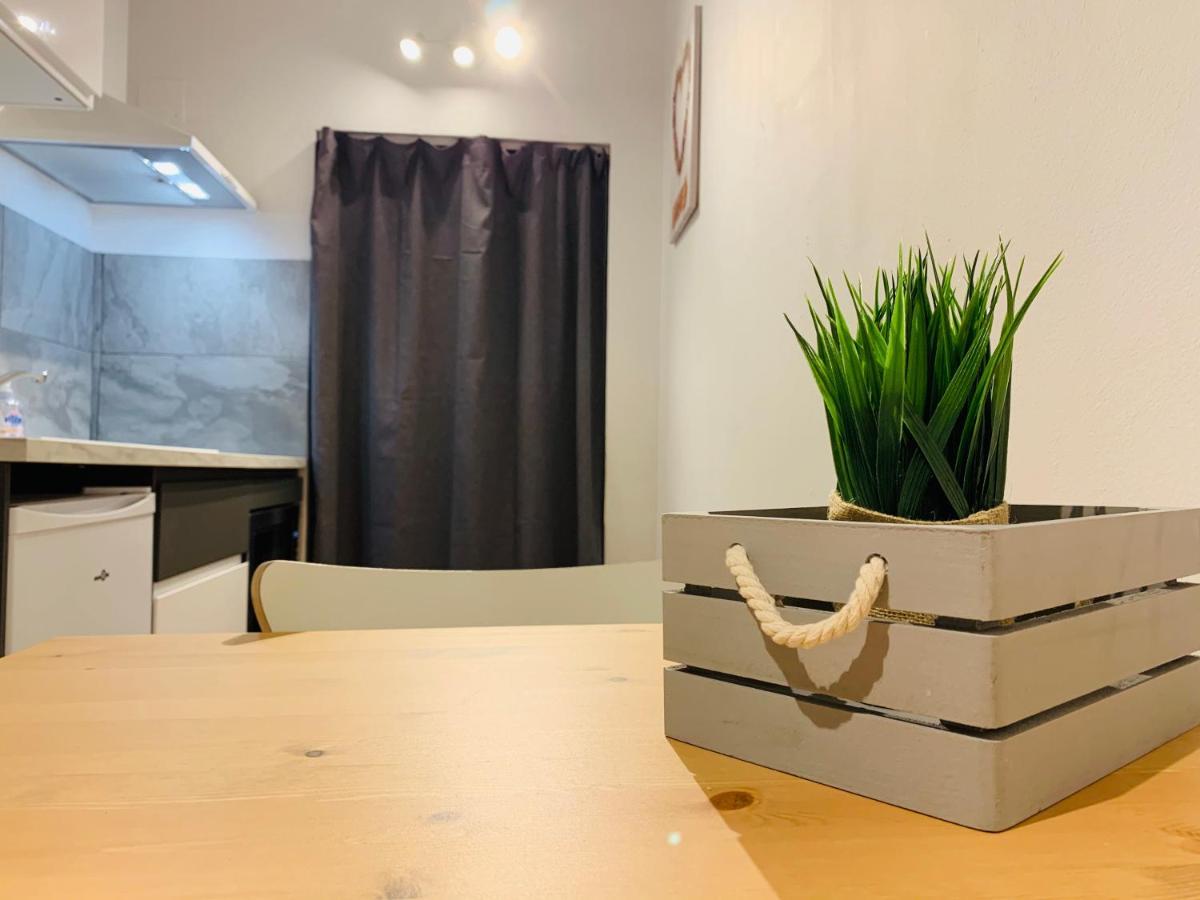 Mazzarin Studio Aix-en-Provence Bagian luar foto
